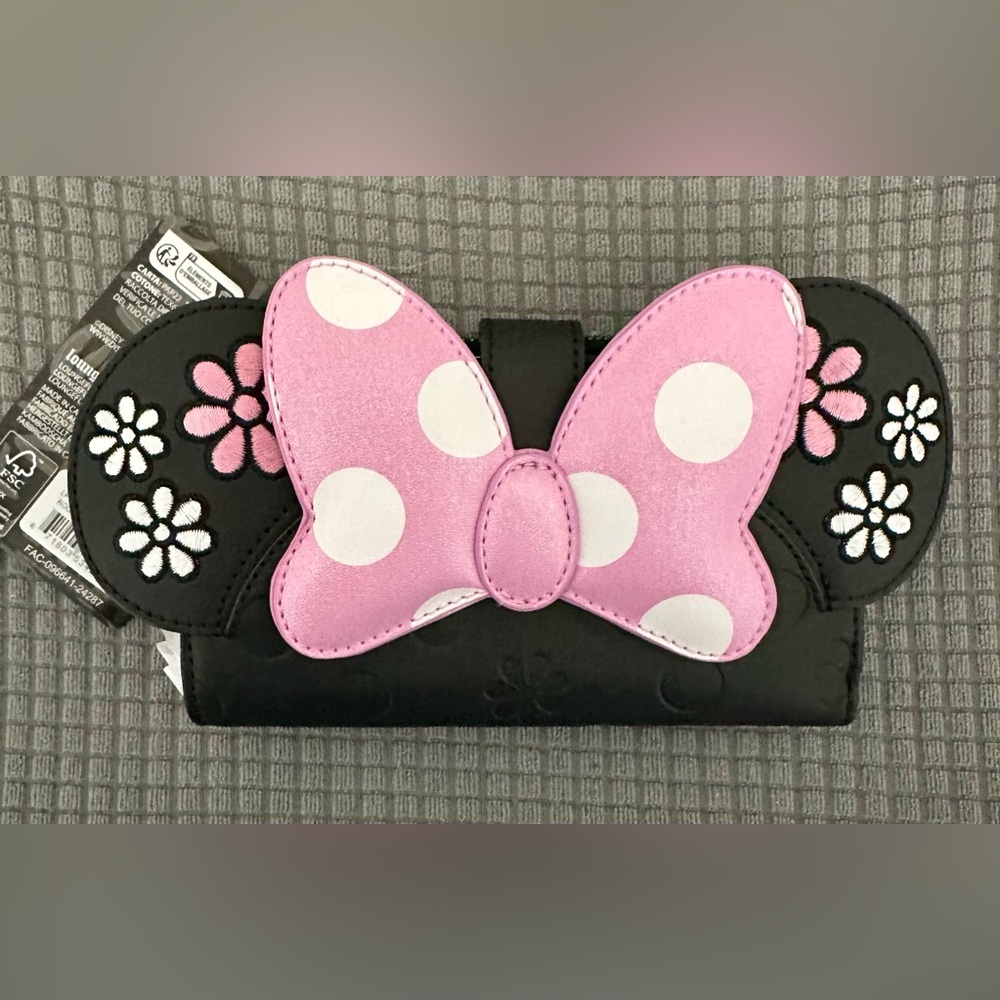 Loungefly Disney Minnie Mouse Rock the Dots Flap Wallet
